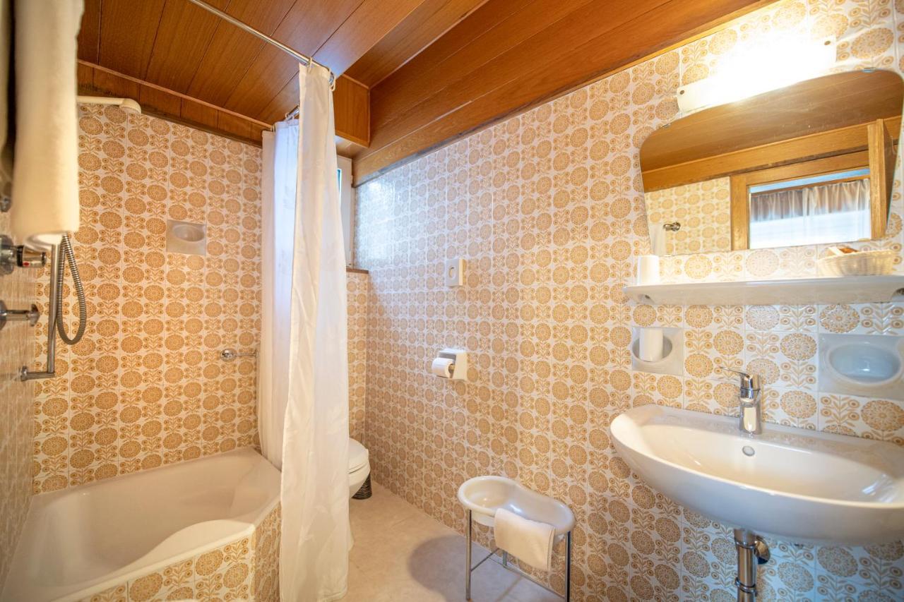 Garni Bondi Bed & Breakfast Selva di Val Gardena Exterior photo